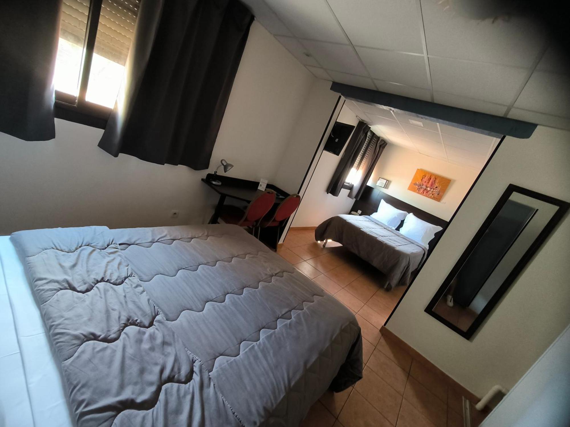 Hotel L'Hacienda Martigues Eksteriør bilde
