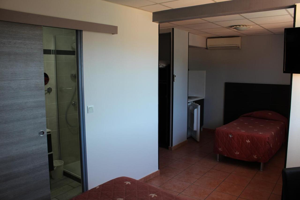 Hotel L'Hacienda Martigues Eksteriør bilde